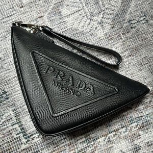 NWT PRADA Triangle Saffiano Wristlet